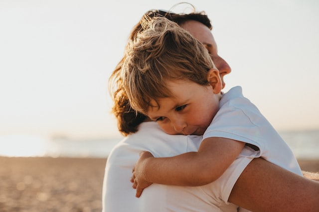 11 Helpful Tips To Deal With A Clingy 4-Year-Old!