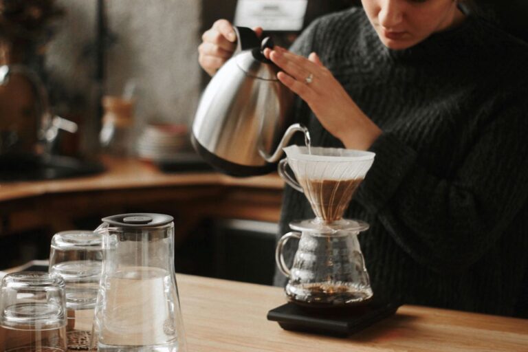 Perfectly Brewed Coffee at Home – For Those Days That Test Your Patience