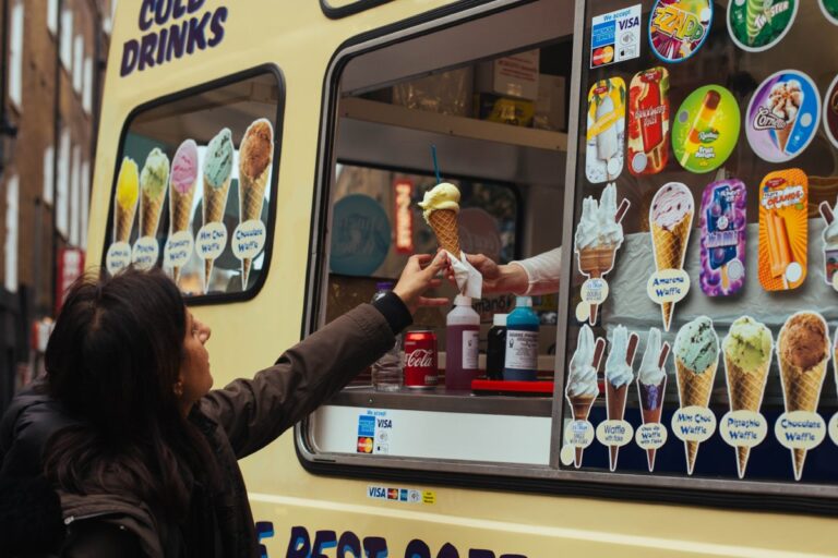 20 Must-Try Food Trucks for a Fun Foodie Adventure