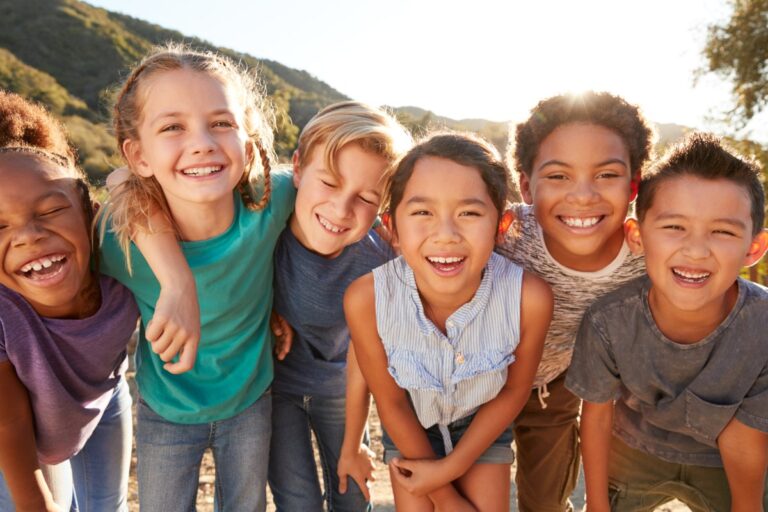 15 Simple Tips to Boost Your Kids’ Happiness