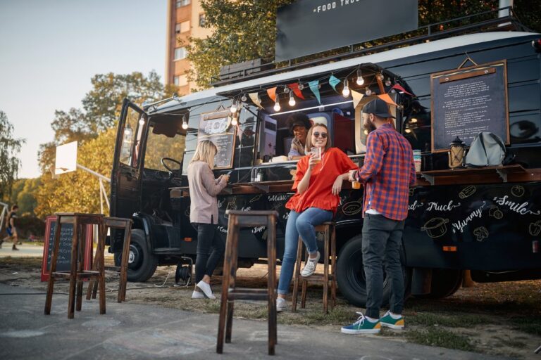 Chase Down These 20 Must-Try Food Trucks for a Tasty Adventure