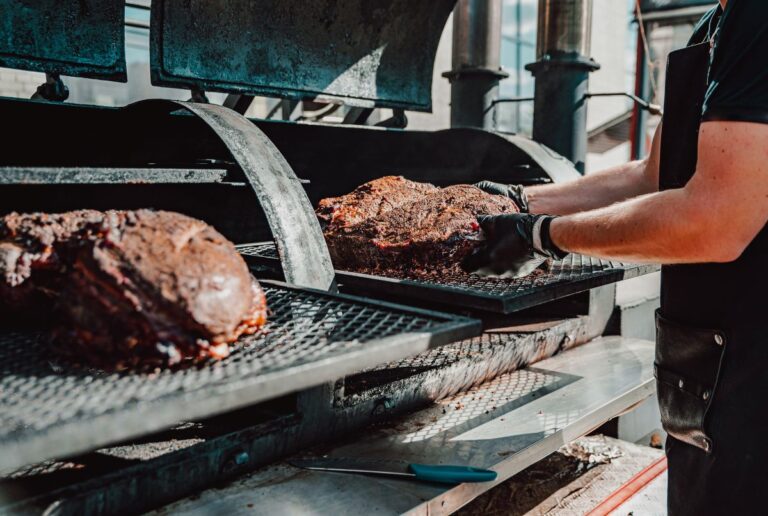 Grill Like a Pro: Expert Tips for the Perfect BBQ Every Time