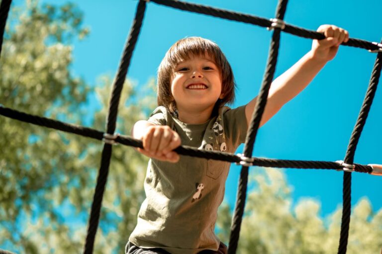 15 Easy Ways to Make Your Kids Happier Every Day